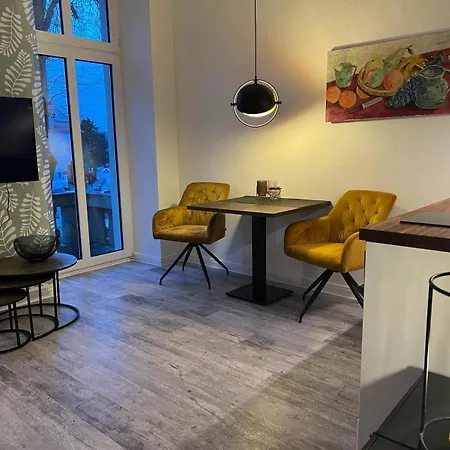 Laluna Modernes Wohnstudio Mit Balkon Im Herzen Von Apartment *