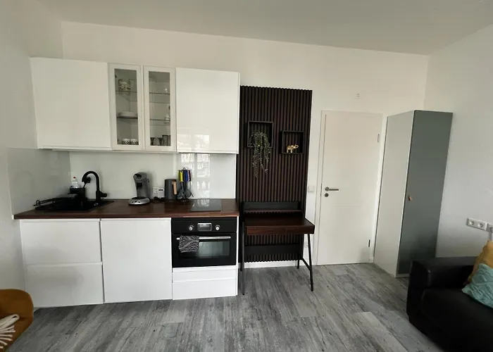 Daire Laluna Modernes Wohnstudio Mit Balkon Im Herzen Von *